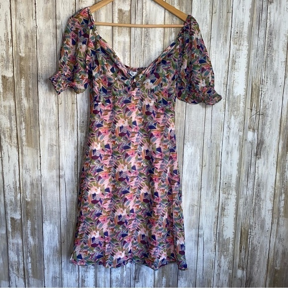 NWT NSR Floral Dress - Picture 1 of 6